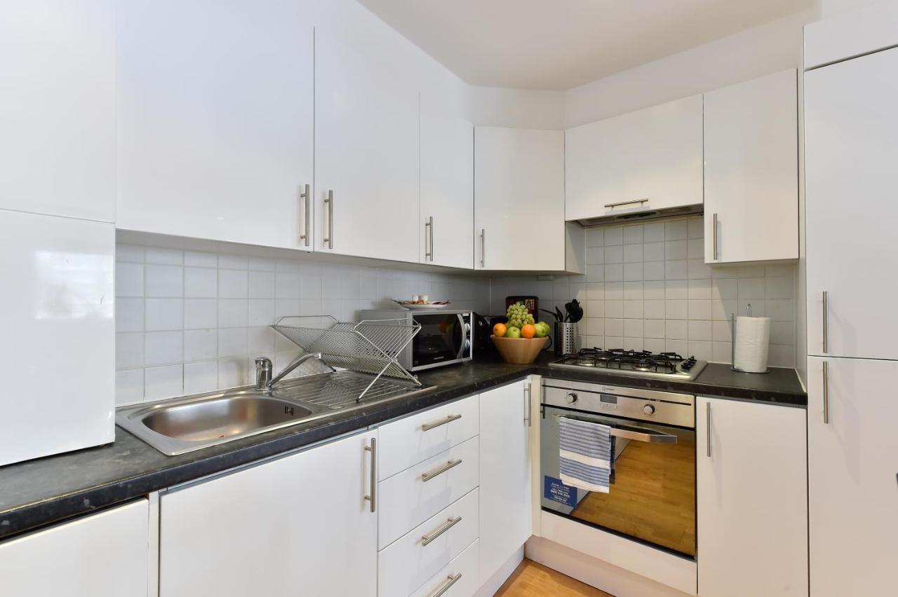 Regents Canal Apartments 런던 외부 사진