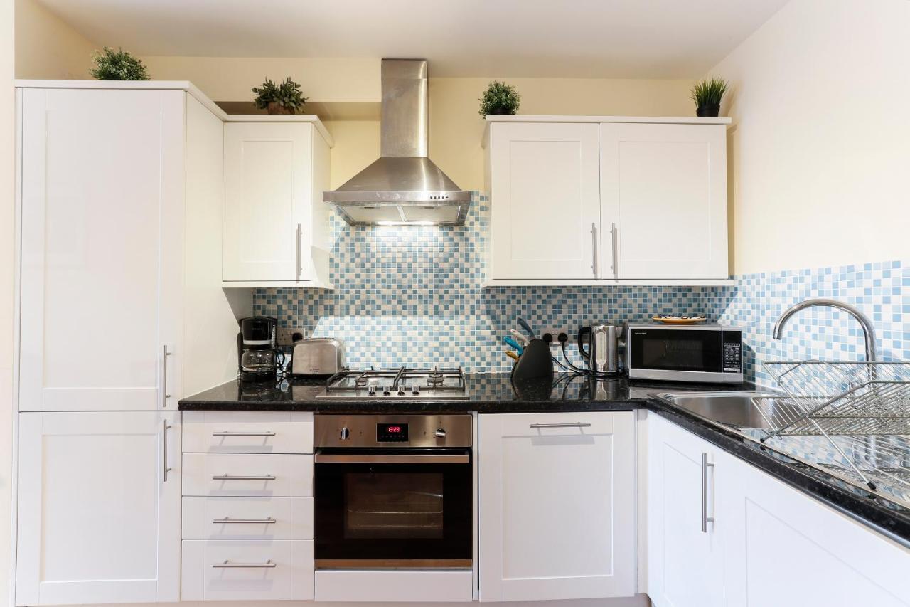 Regents Canal Apartments 런던 외부 사진